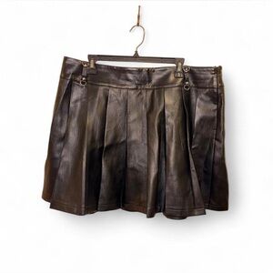 Forever 21 Black Faux Leather Pleated Skirt